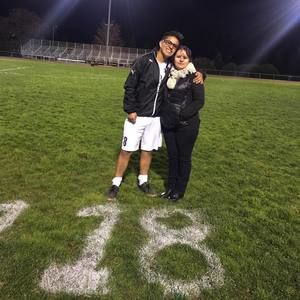 Meet your Posher, Carlos